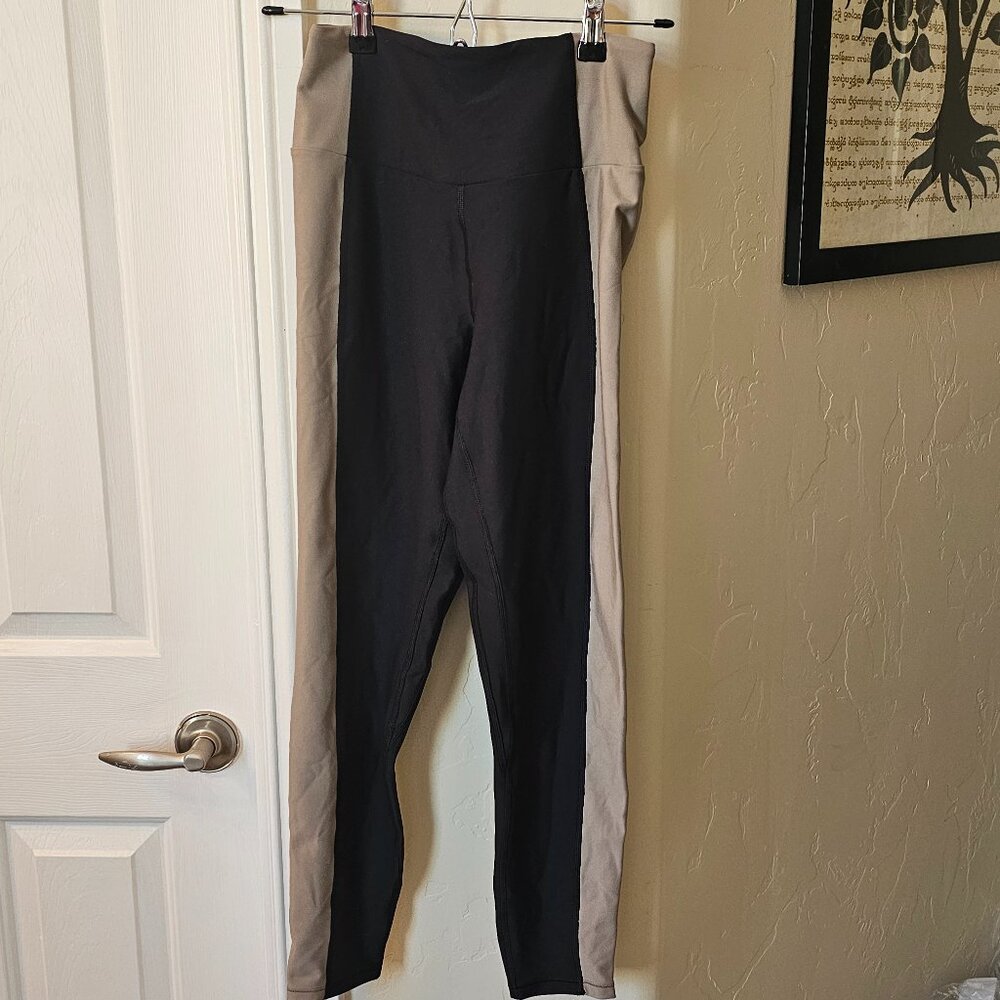 Abercrombie YPB NWT sculptlux curve love leggings